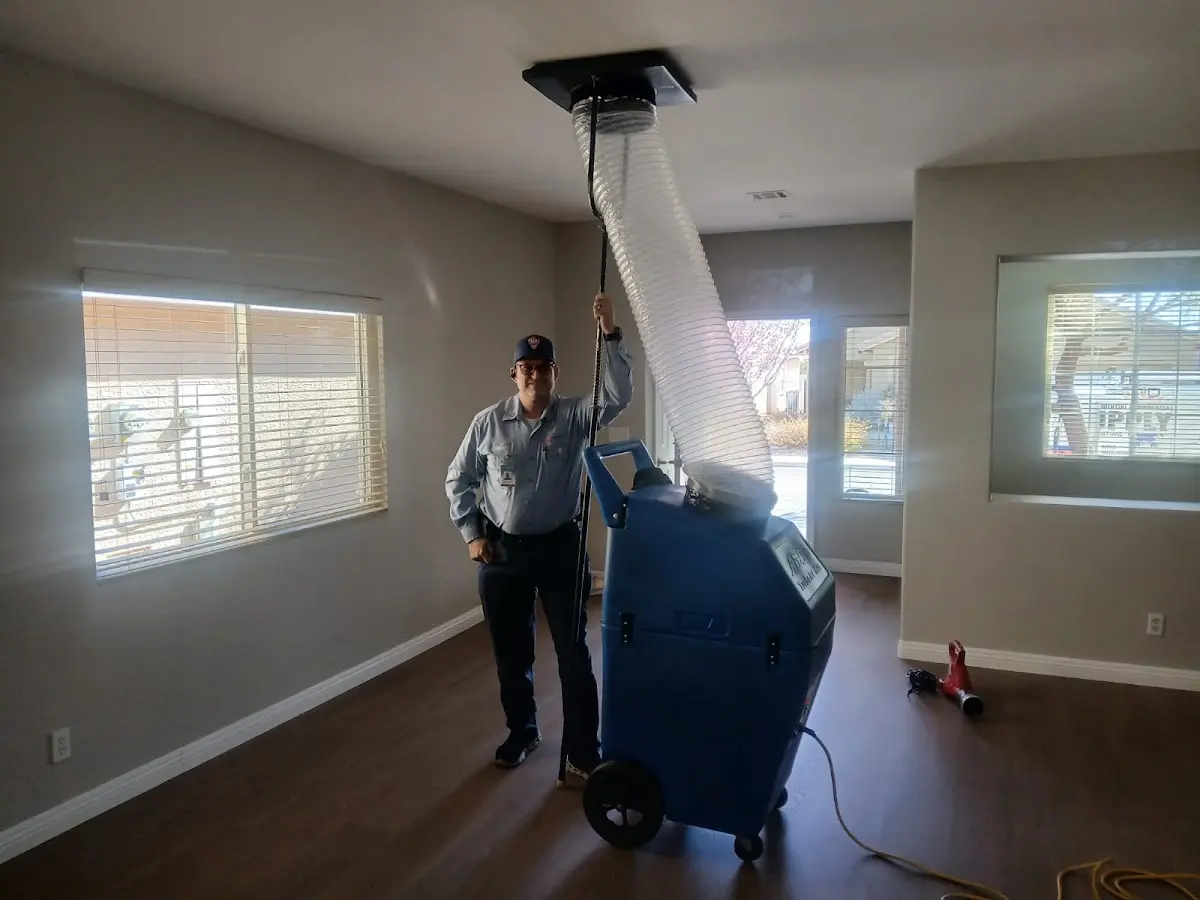 Professional AC Repair work inside a Cypress Gardens home